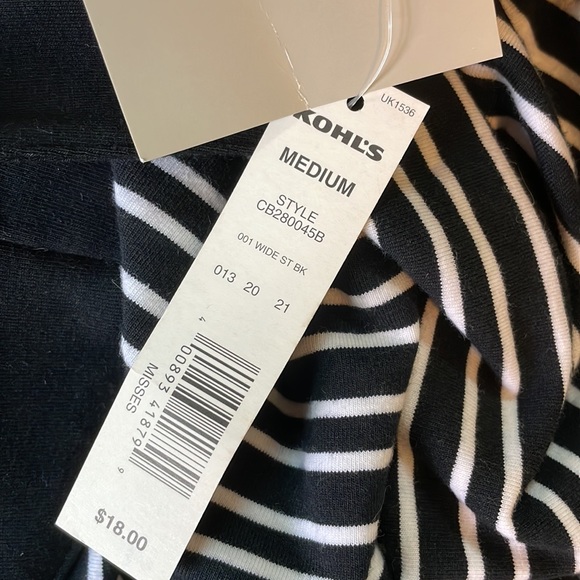 Cute top - Picture 5 of 5